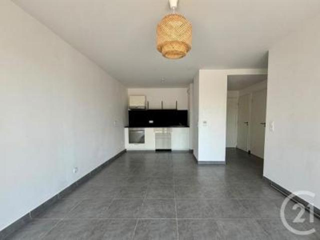 location appartement castelnau le lez 2 pièces 45 m2 herault 34170 930 € / mois