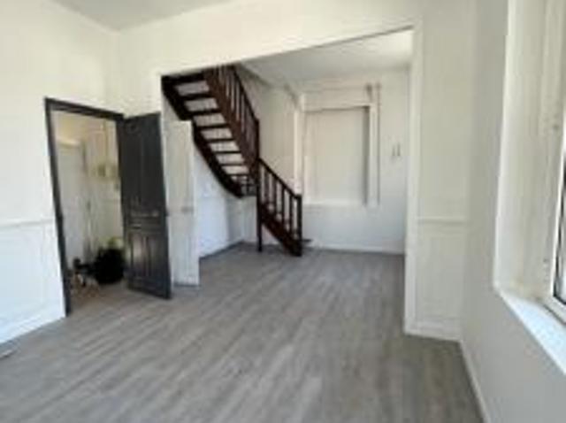location appartement caudry 4 pièces 80 m2 nord 59540 720 € / mois