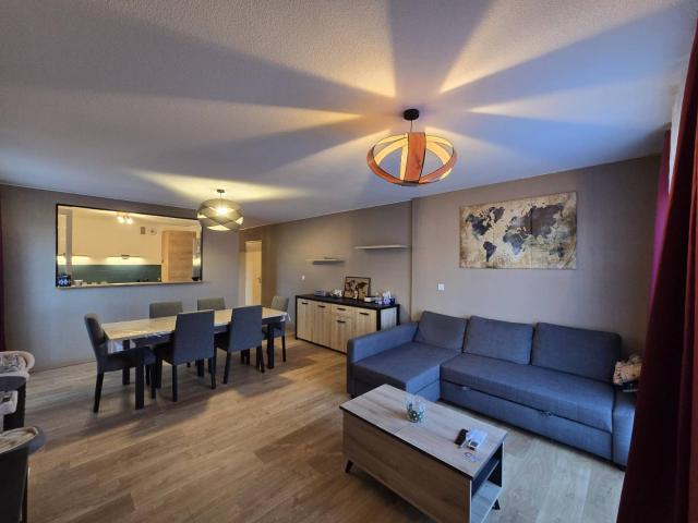 Location Appartement Cd 80 Route De Nans, Plan d'Aups Sainte Baume