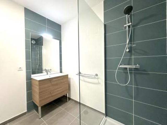 location appartement centre village 3 pièces 66 m2 haute savoie 74330 1475 €