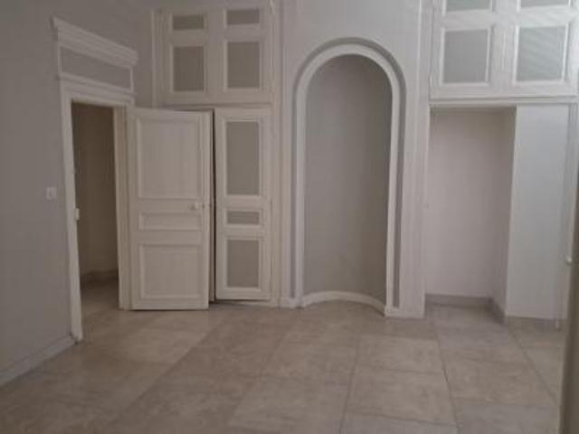 location appartement centre ville 3 pièces 91 m2 yonne 89100 1055 €