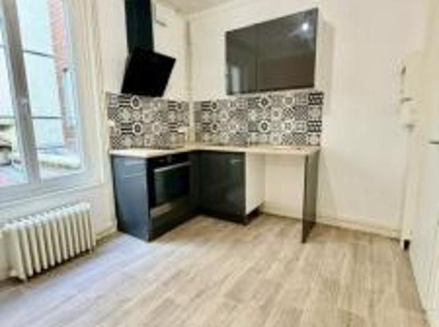 location appartement centre ville 1 pièce 20 m2 aube 10000 430 €