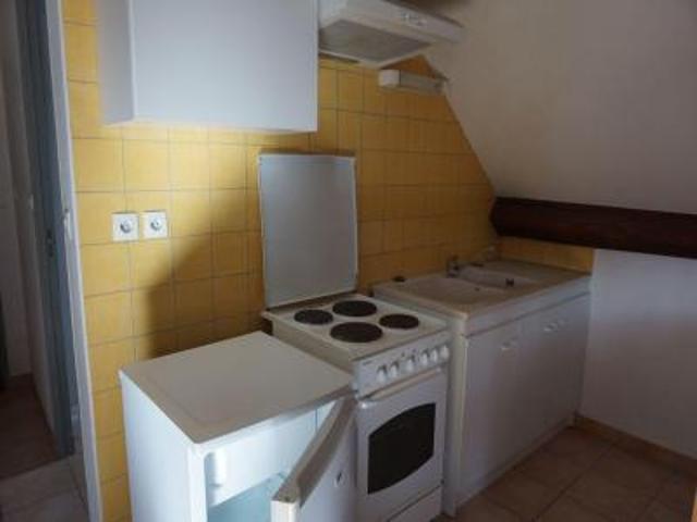 location appartement centre ville 1 pièce 25 m2 yonne 89100 445 €