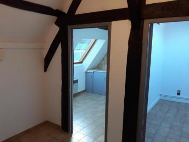 location appartement centre ville 2 pièces 30 m2 yonne 89100 415 €