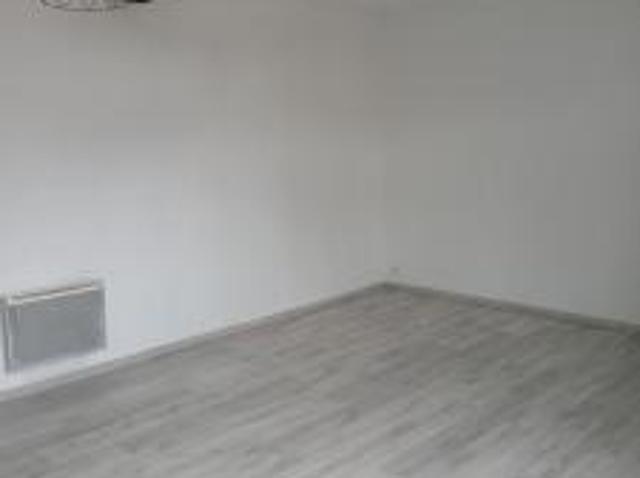location appartement centre ville 2 pièces 51 m2 aube 10000 635 €