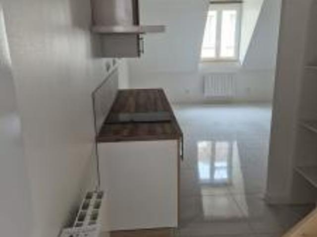 location appartement centre ville république 2 pièces 35 m2 cote d'or 21000 700 €