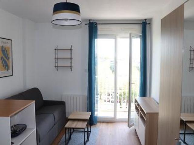 location appartement cenon 1 pièce 23 m2 gironde 33150 605 € / mois