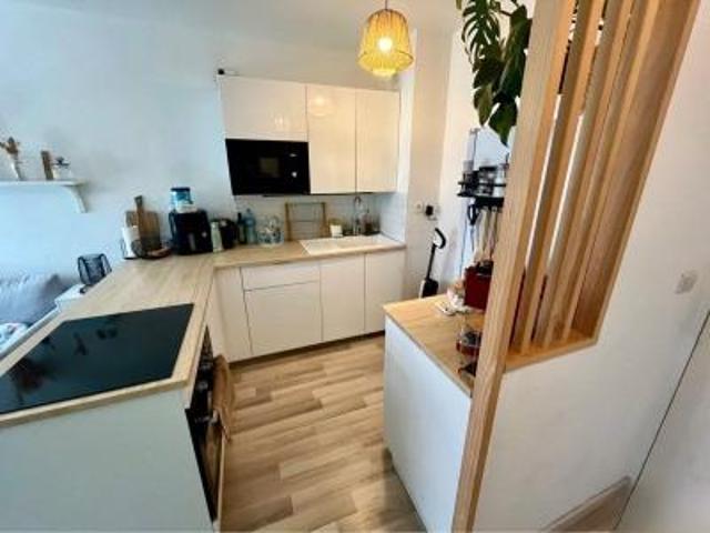 location appartement cenon 3 pièces 54 m2 gironde 33150 875 € / mois