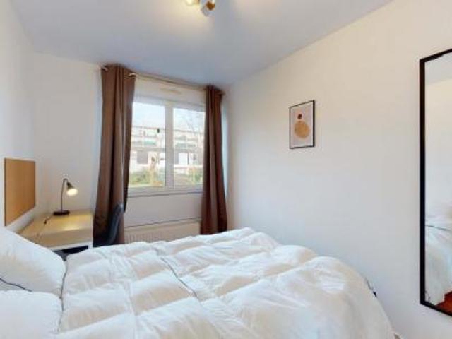 location appartement cergy 5 pièces 107 m2 val d'oise 95000 524 € / mois
