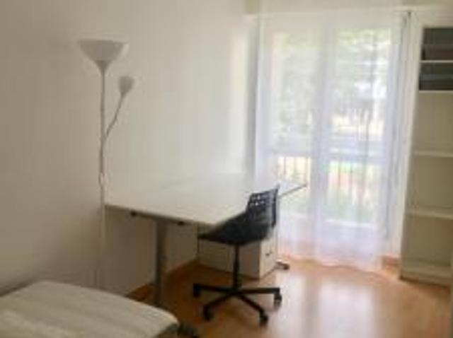 location appartement cergy 1 pièce 11 m2 val d'oise 95000 590 € / mois