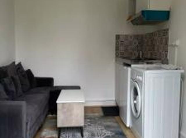 location appartement choisy le roi 1 pièce 21 m2 val de marne 94600 790 € / mois