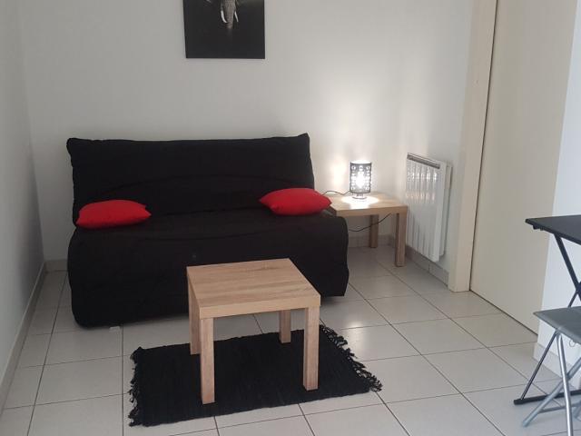 Location appartement Cholet: 426 € AJP Immobilier Cholet