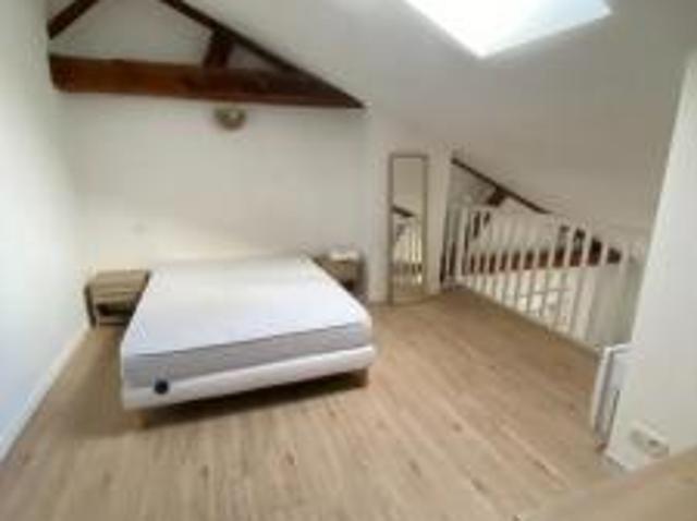 location appartement chateau d'olonne 1 pièce 42 m2 vendee 85180 690 € / mois