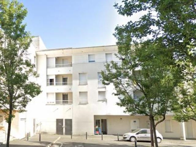 location appartement chateauroux 4 pièces 84 m2 indre 36000 571 € / mois