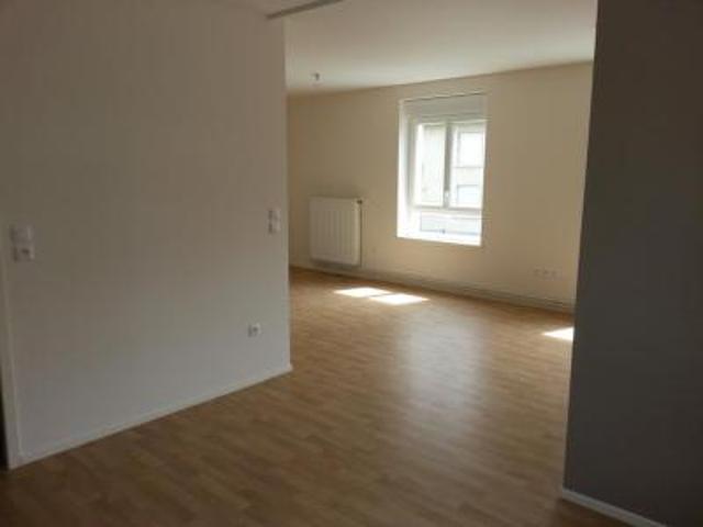 location appartement chatel sur moselle 1 pièce 44 m2 vosges 88330 432 € / mois