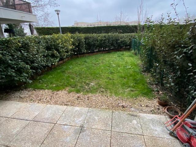 Location appartement Châtillon 2 pièces 31.1m² 1090€ | Immo Conseil Invest