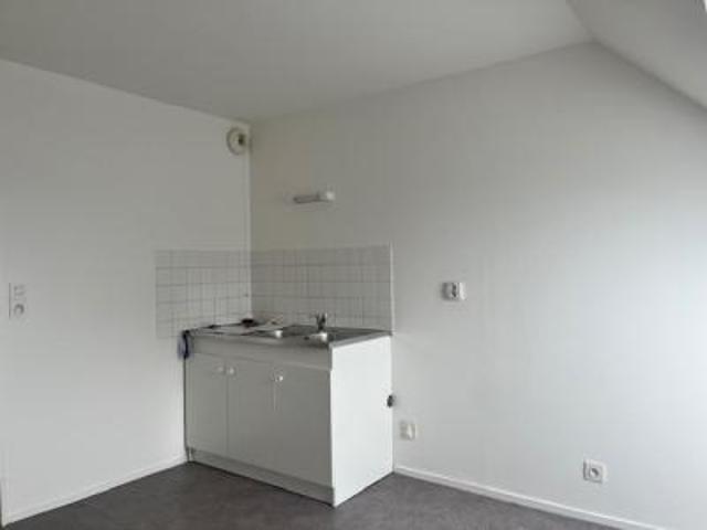 location appartement chatre 3 pièces 65 m2 indre 36400 465 € / mois