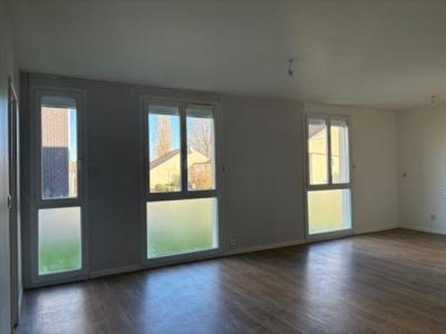 location appartement chatre 2 pièces 50 m2 indre 36400 456 € / mois