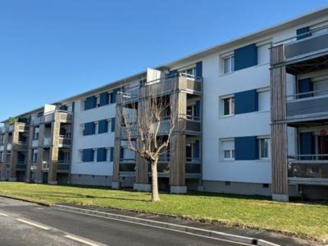 location appartement chatre 4 pièces 62 m2 indre 36400 525 € / mois