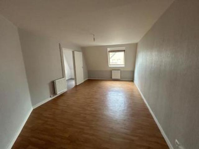 location appartement chatre 4 pièces 78 m2 indre 36400 578 € / mois
