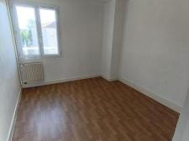 location appartement chaumont 3 pièces 49 m2 haute marne 52000 313 € / mois