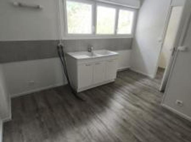 location appartement chaumont 3 pièces 71 m2 haute marne 52000 731 € / mois