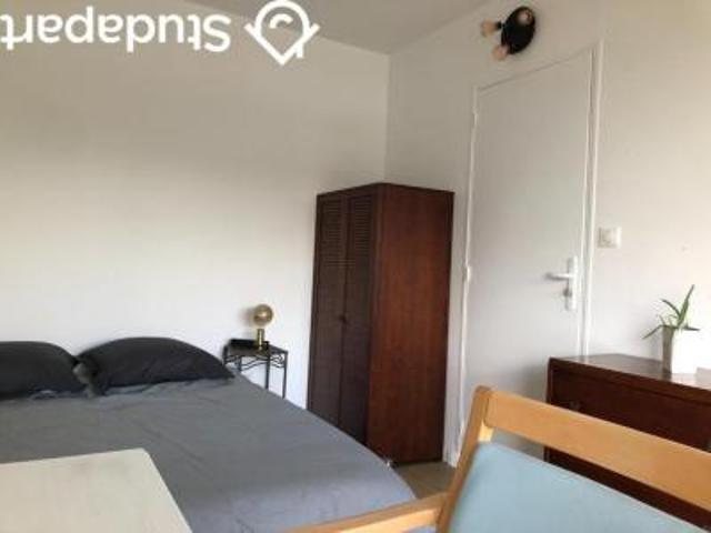 location appartement champs sur marne 1 pièce 10 m2 seine et marne 77420 599 € / mois