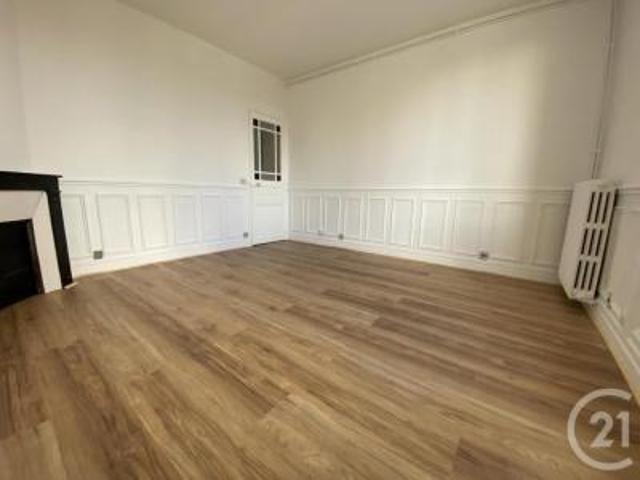 location appartement chantilly 2 pièces 43 m2 oise 60500 870 € / mois