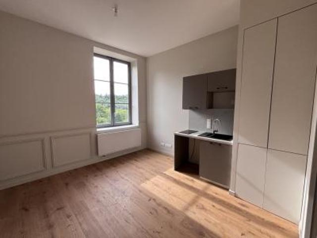 location appartement charbonnieres les bains 1 pièce 18 m2 rhone 69260 690 € / mois
