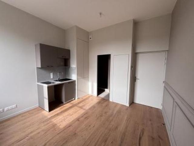 location appartement charbonnieres les bains 1 pièce 18 m2 rhone 69260 590 € / mois