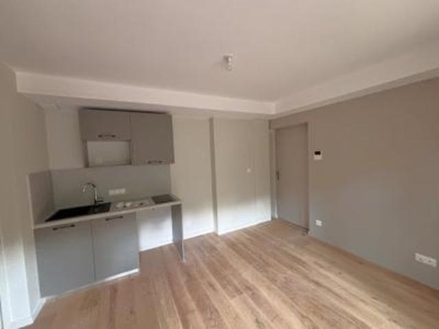 location appartement charbonnieres les bains 2 pièces 44 m2 rhone 69260 1005 € / mois