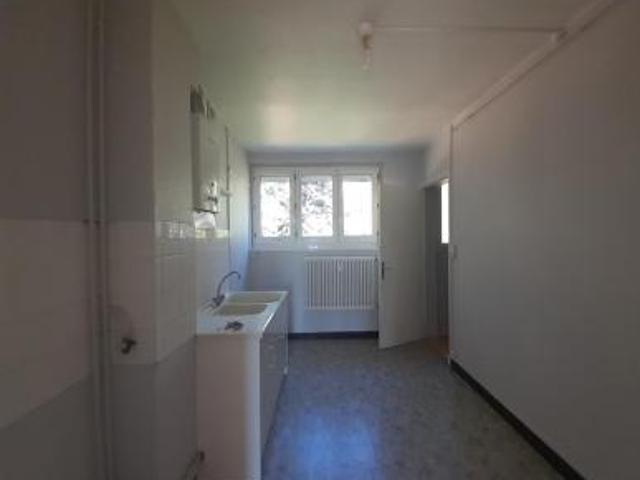 location appartement charolles 5 pièces 82 m2 saone et loire 71120 630 € / mois