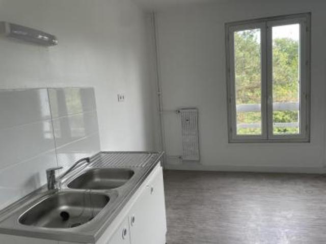 location appartement charleville mezieres 4 pièces 83 m2 ardennes 08000 576 € / mois