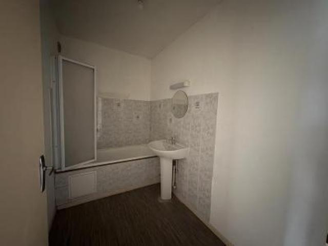 location appartement charleville mezieres 4 pièces 84 m2 ardennes 08000 685 € / mois
