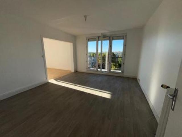 location appartement charleville mezieres 3 pièces 65 m2 ardennes 08000 504 € / mois
