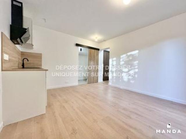 location appartement charny 2 pièces 28 m2 seine et marne 77410 784 € / mois