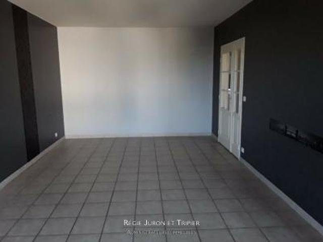 location appartement chassieu 2 pièces 55 m2 rhone 69680 812 € / mois
