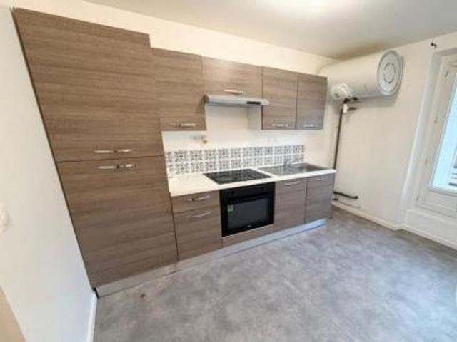 location appartement chelles 1 pièce 25 m2 seine et marne 77500 700 € / mois