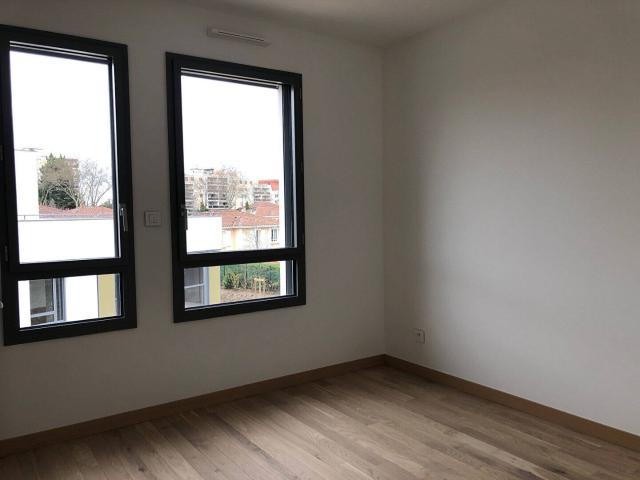 Location Appartement Chemin de Crépieux, Caluire et Cuire