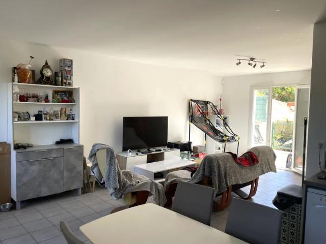 Location Appartement Chemin de la Combe Bleue, Chuzelles