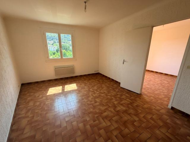 Location Appartement Chemin de la Calade Sainte Élisabeth, Solliès Ville