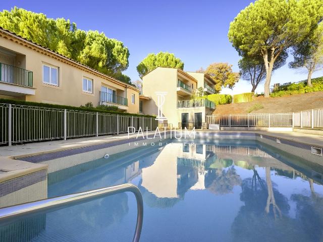 Location Appartement Chemin de la Chapelle, Gréoux les Bains