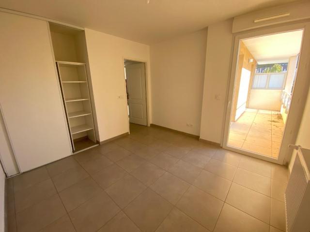 Location Appartement Chemin de la Fonse, Gignac la Nerthe