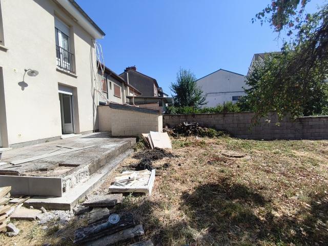 Location Appartement Chemin de la Haie Le Comte, Saint Max