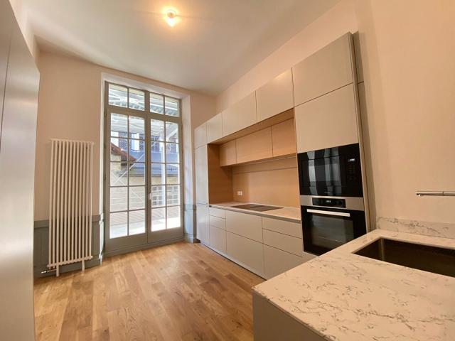 Location Appartement Route Forestière de Malpassant, Verel Pragondran