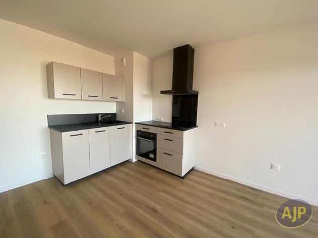 Location Appartement Chemin de l'Idée à la Péchaudière, Nouans les Fontaines