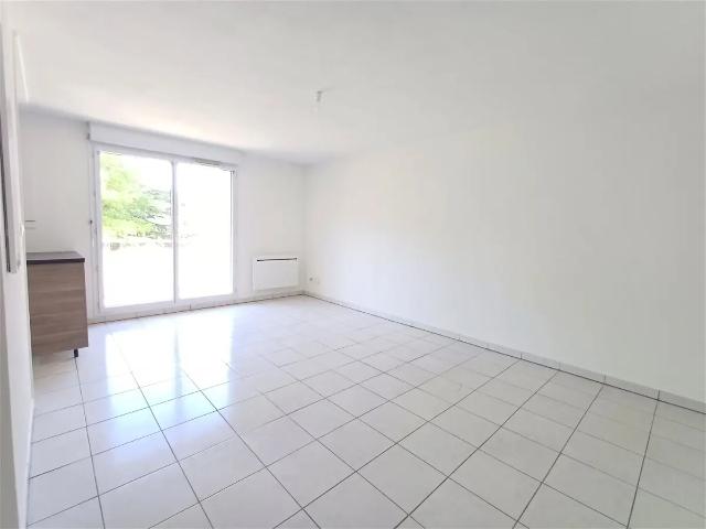 Location Appartement Chemin de Mazurié, Fenouillet