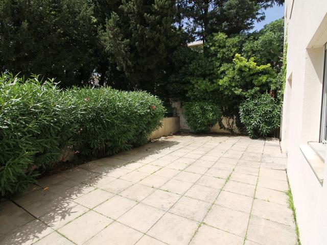 Location Appartement Chemin du Mas de Cheylon, Nîmes