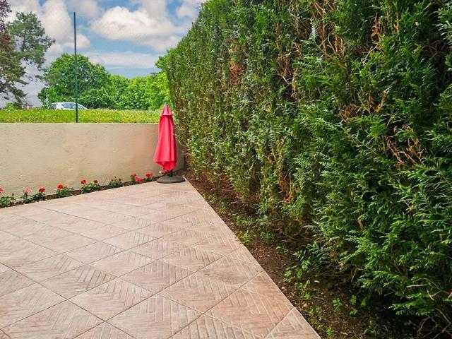 Location Appartement Chemin de Saint Christophe, Fleurines