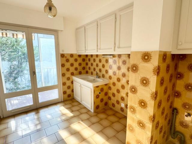 Location Appartement Chemin de Saint Donat, Aix en Provence